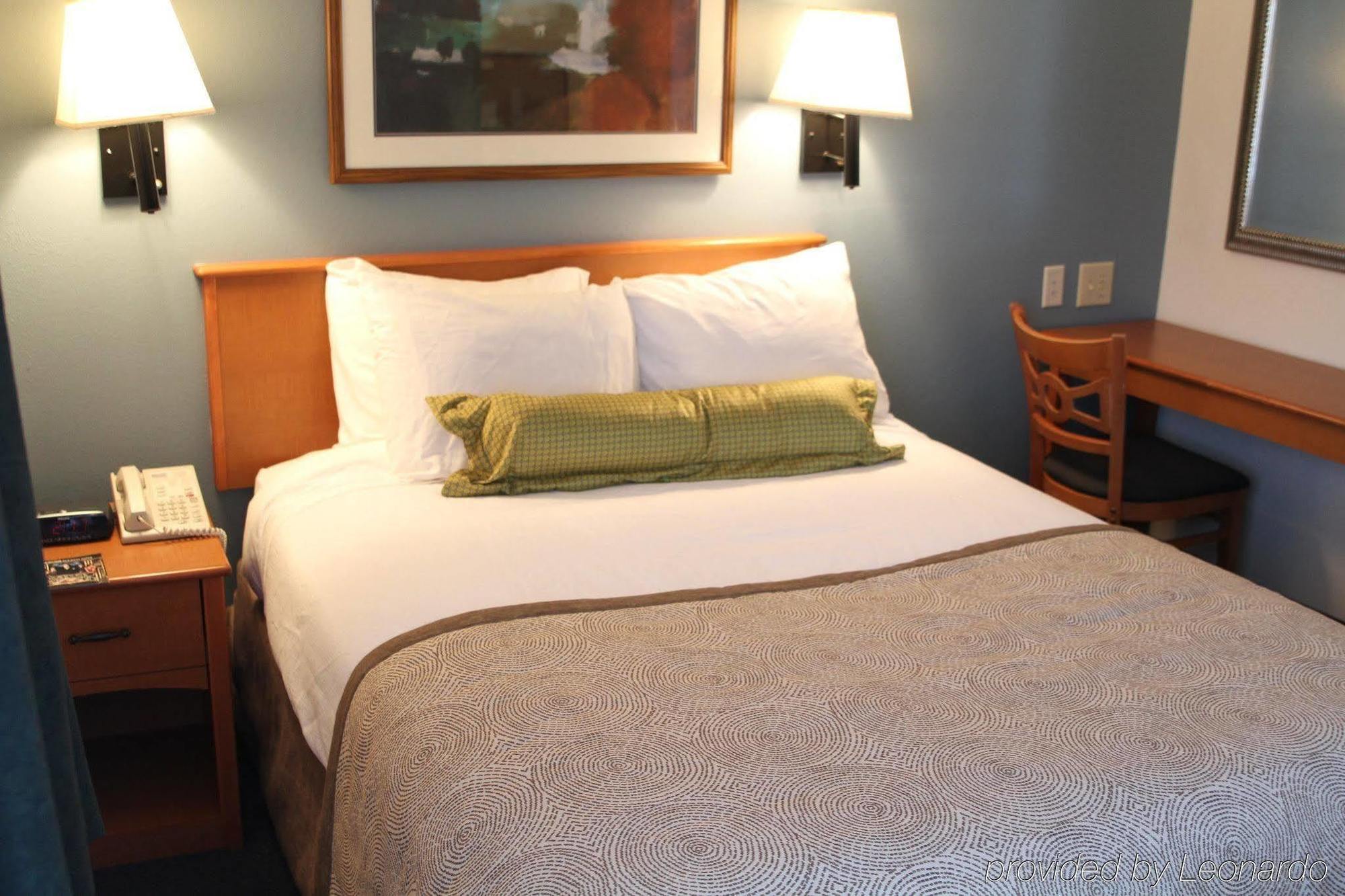 Candlewood Suites Sterling By Ihg Екстериор снимка